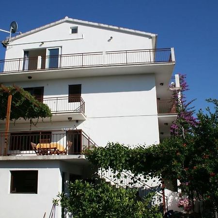 Apartmani Mladina Jelsa  Exteriör bild